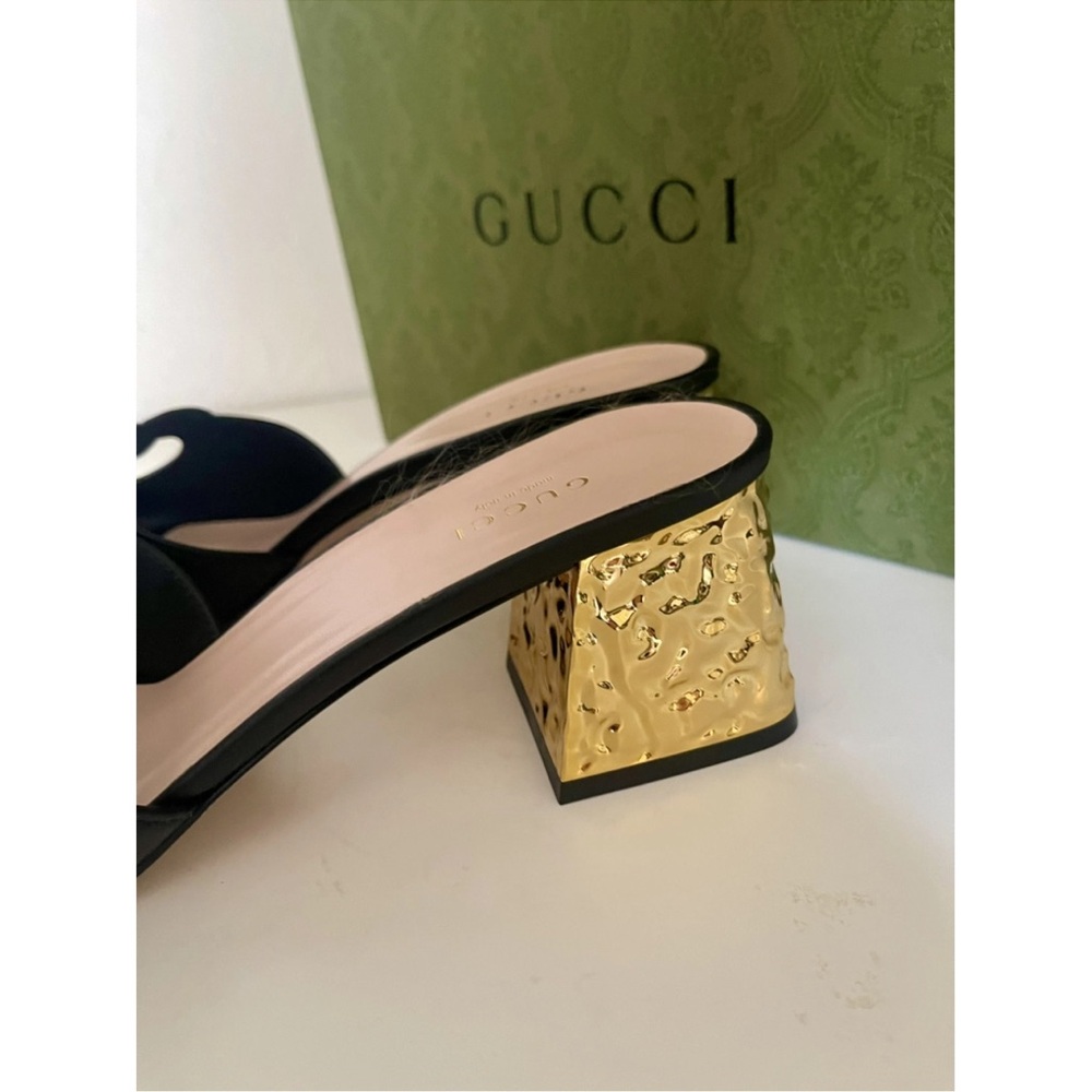 Gucci Black Mules with Gold Textured Heel - Picture 3 of 4